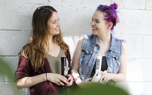 10 Signs You're a Southern Smoker – Ice Pinch Bong