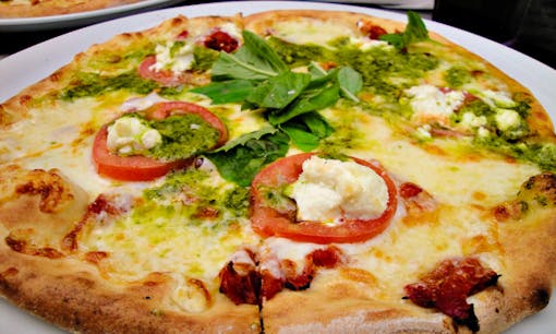 pesto pizza