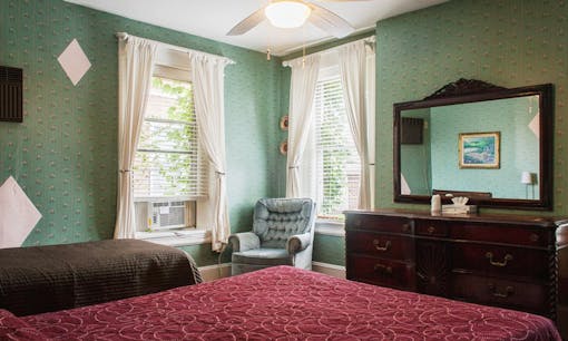 Adam's Inn bed and breakfast in Washington, D.C.