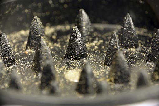 What is Kief?: How to make kief by grinding marijuana