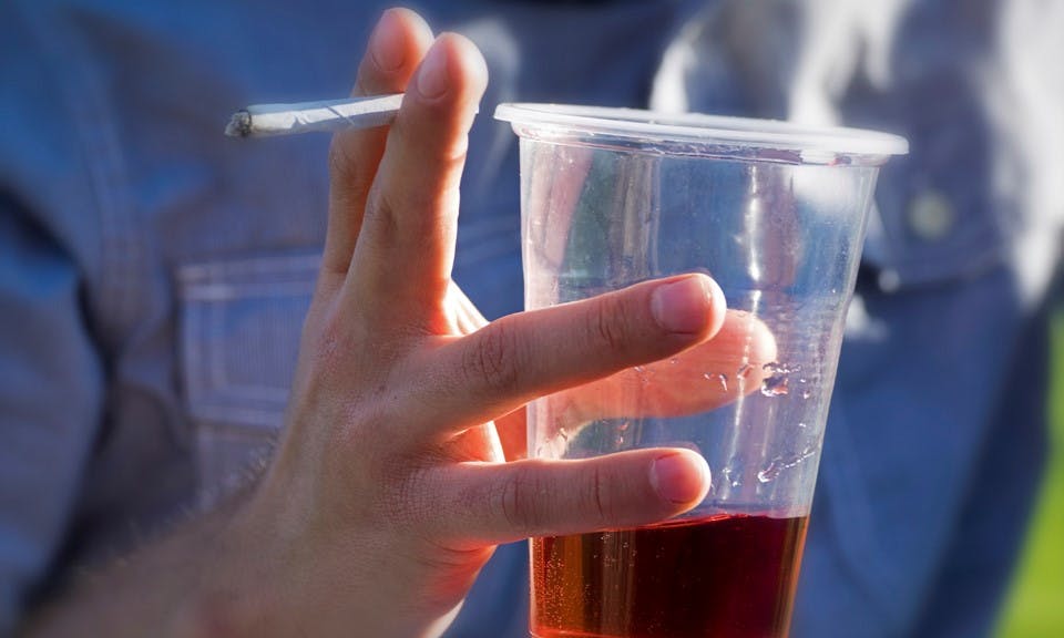 How Does Alcohol Affect THC Blood Concentration? image