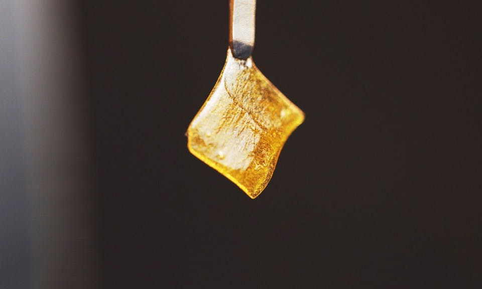 How to make rosin dabs image