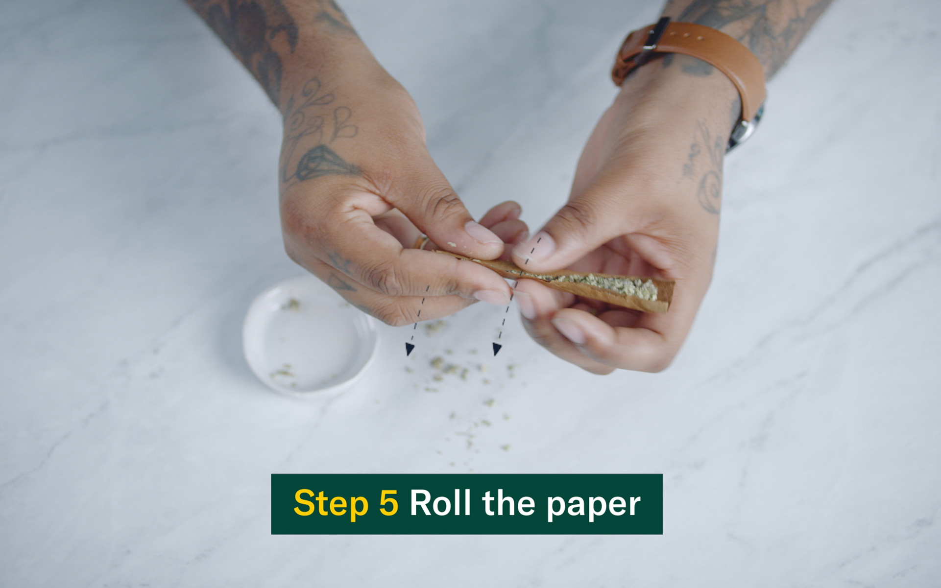 how to roll a blunt