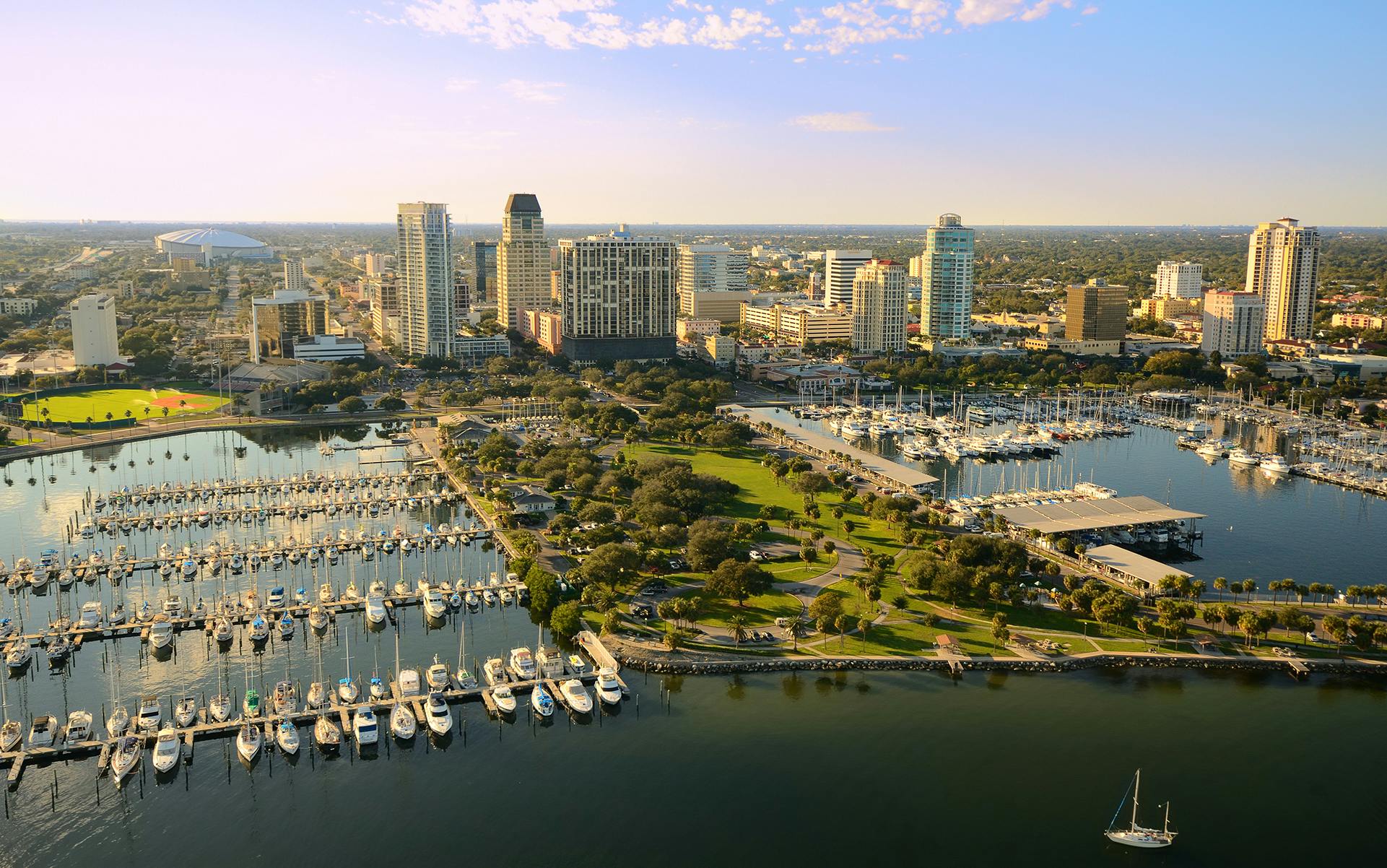 It's a Close Money Race in Florida image