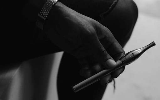 Avoid teflon when buying a vape pen