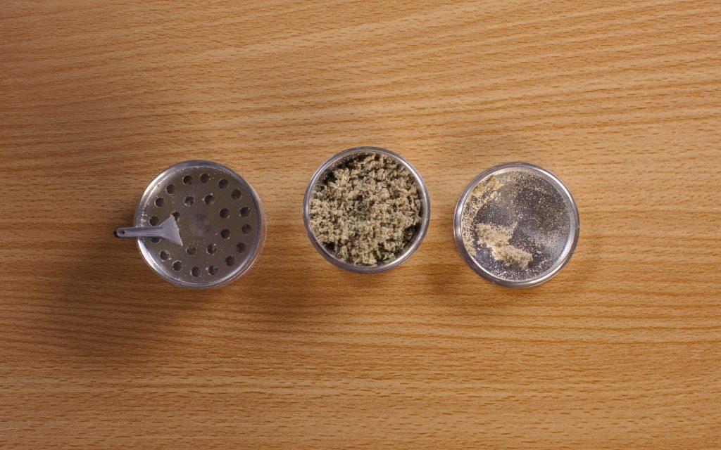 What is a Marijuana Grinder & How Do You Use It? Leafly What is a Marijuana Grinder & How Do You Use It? Leafly