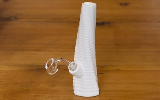 Printabowl's "Hai" design was inspired by the architecture of the Shanghai Tower and the helix shape of DNA. (Julia Sumpter/Leafly)