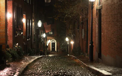 Alleyway in the Beacon Hill neighborhood of Boston.