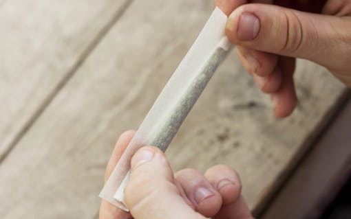 Rolling a joint