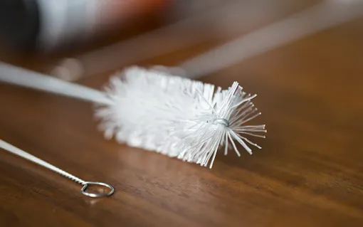 Weed Wipes scrub brush