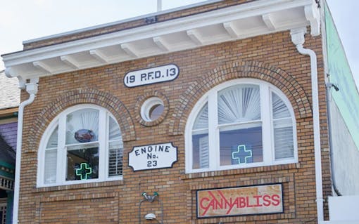 Black Friday dispensary deals in Oregon