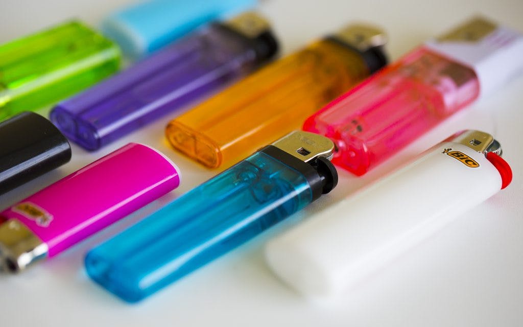 Need a Light? 4 Alternatives to Using a Lighter Leafly