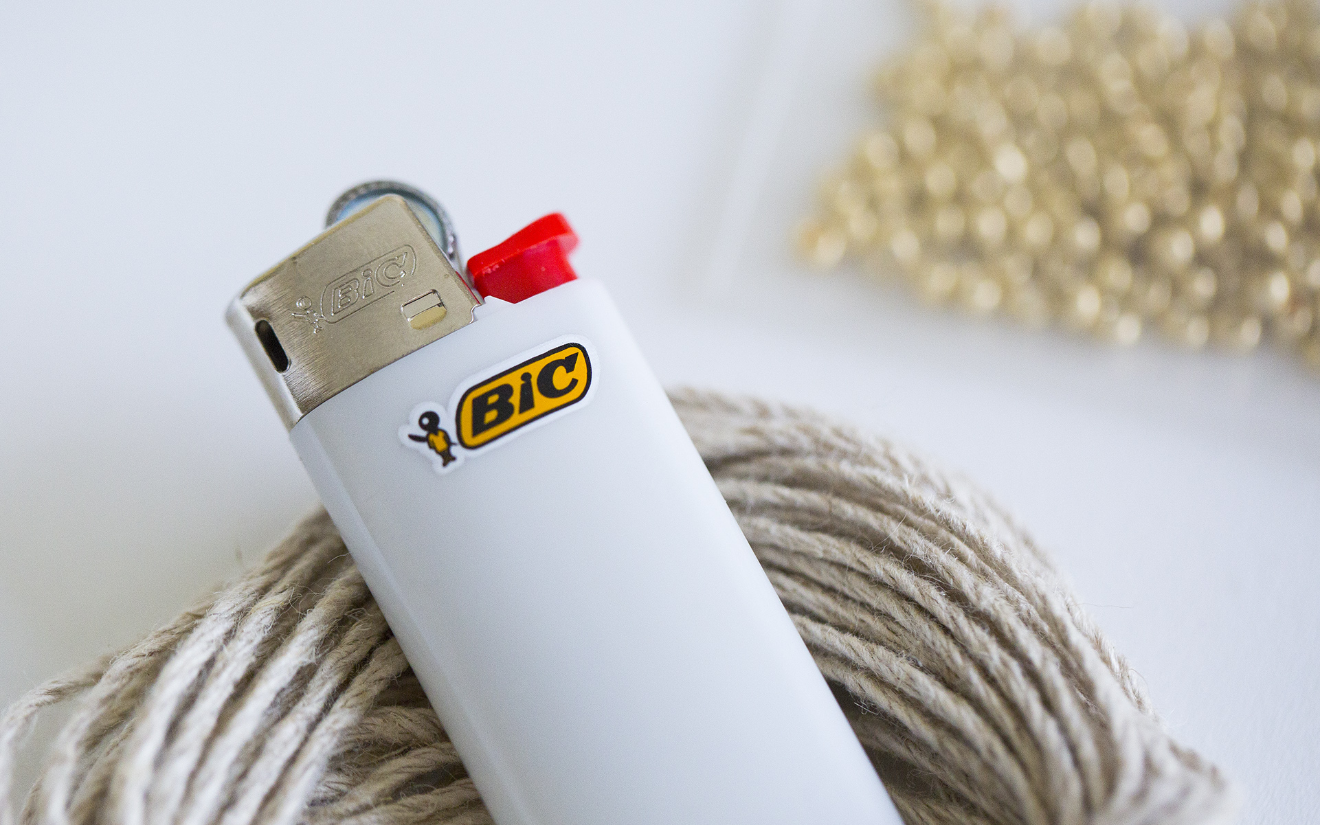 High DIY 15 Creative Ways to Decorate a Lighter Leafly