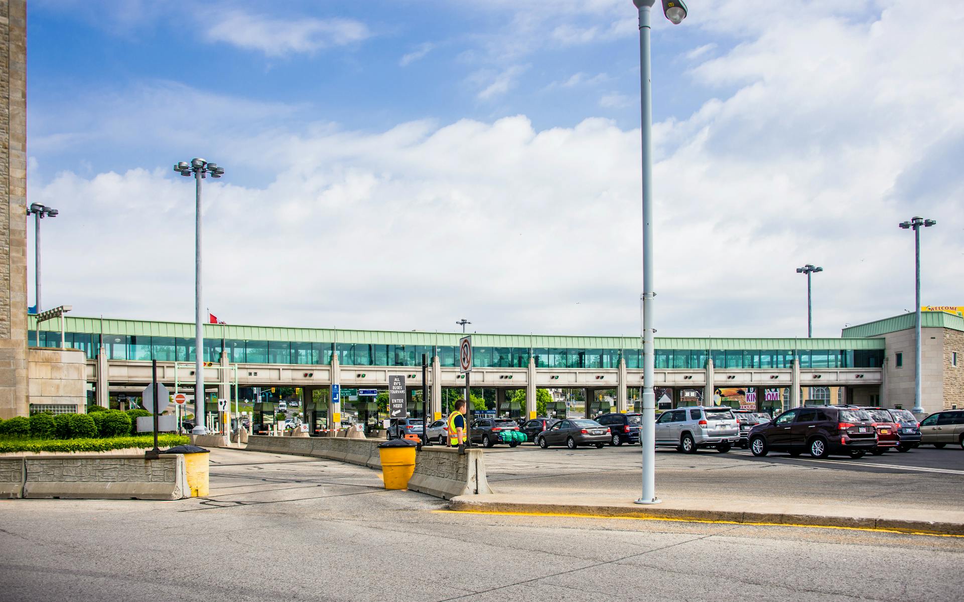 Know Your Rights: US/Canada Border Crossing 101 | Leafly