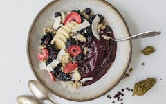 How to Make Marijuana-Infused Açaí Bowls (Recipe) | Leafly
