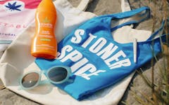 10 Ultimate Marijuana Essentials for a Summer Cannabis Beach Bag | Leafly