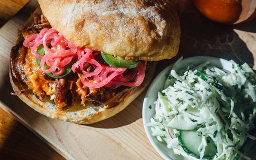 LEMON HAZE APPLE CIDER BARBECUE SAUCE WITH PULLED PORK