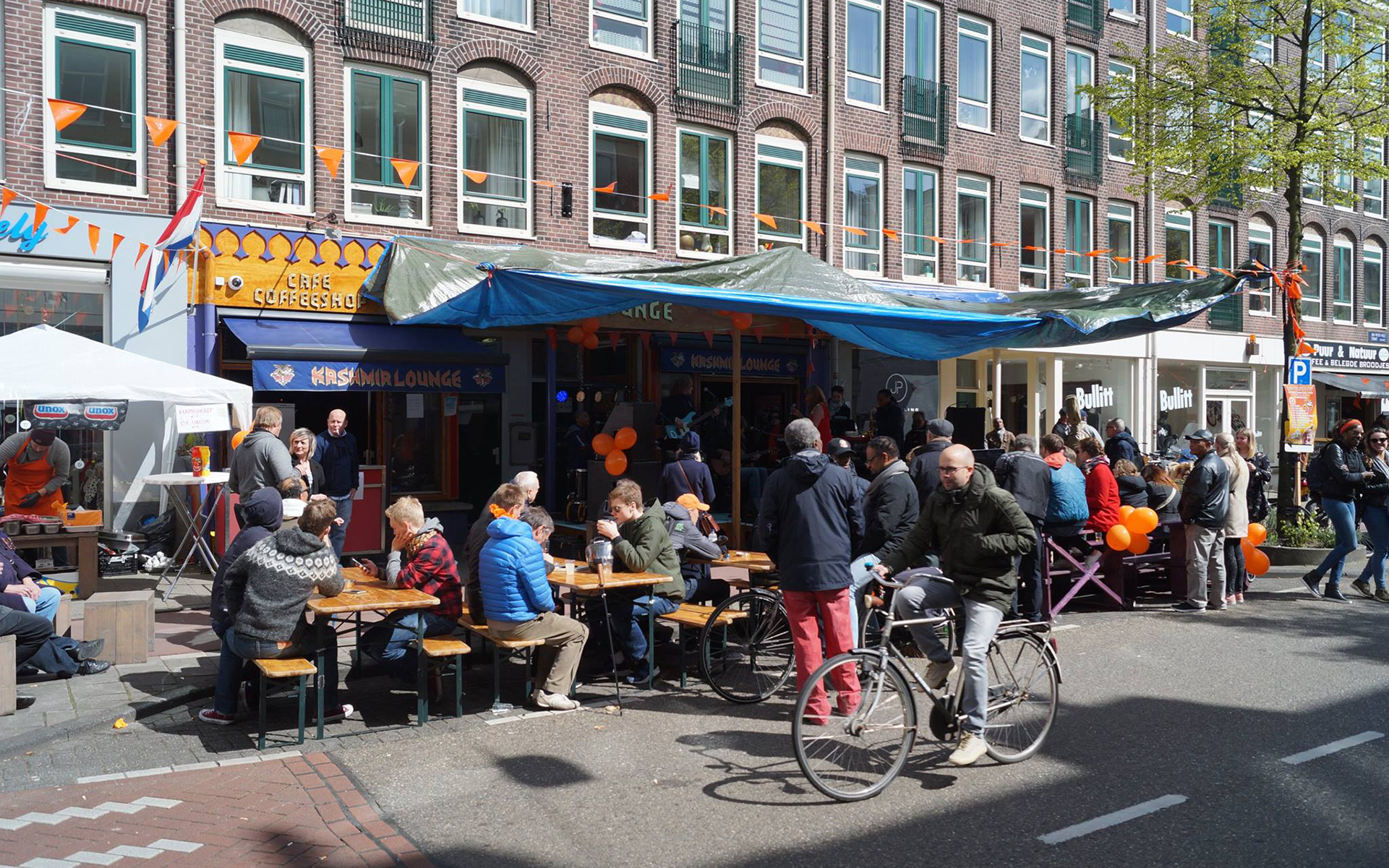 Amsterdam Cannabis Coffeeshop: Kashmir