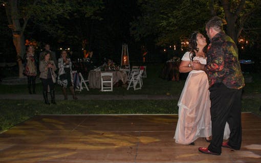 Why Microdoses of Marijuana Are the Perfect Addition to a Wedding | Leafly