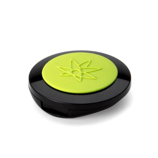 Haute Box: Top 10 Marijuana Dabbing Accessories of 2017 | Leafly