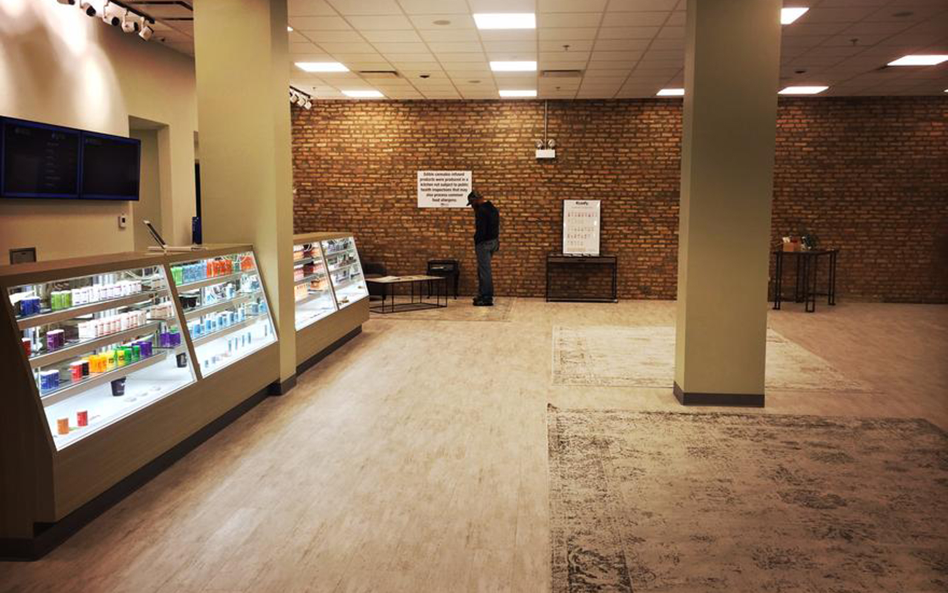 Illinois marijuana legalization will make medical dispensaries much busier when they are approved to sell adult use cannabis. (Courtesy of Mission Illinois)
