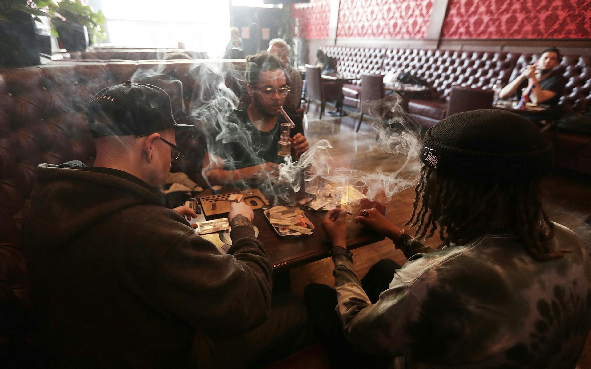 San Francisco Embraces AmsterdamStyle Cannabis Lounges Leafly