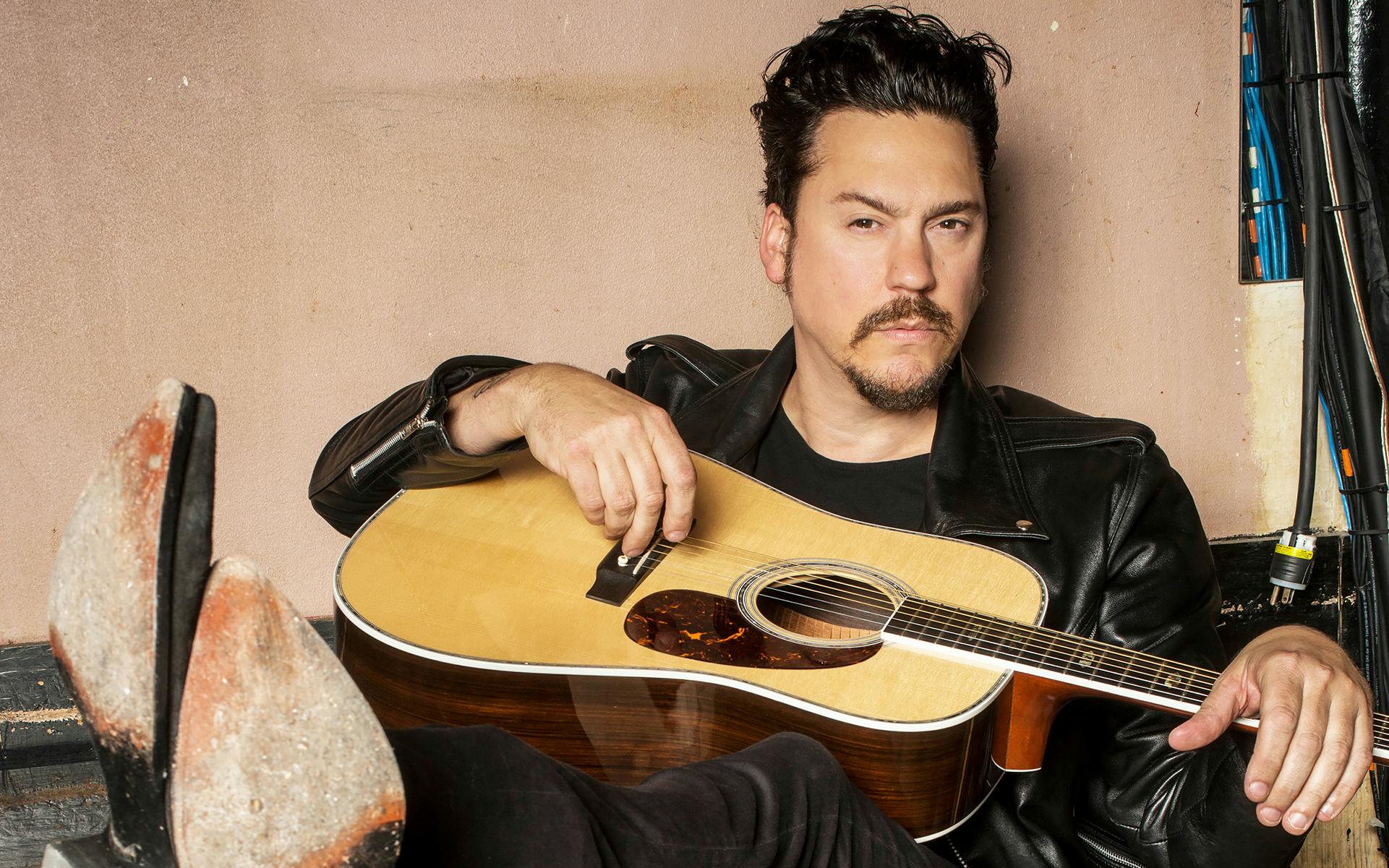 Meet Jesse Dayton, the Roots Rocker Who Shoots Straight About Cannabis