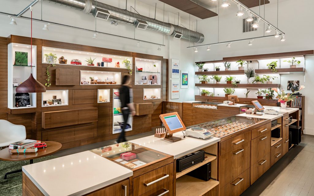 New to Cannabis? These 4 Oregon Shops Are Perfect for First-Timers | Leafly