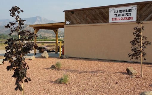 Dispensaries open late in Colorado: Grand Junction