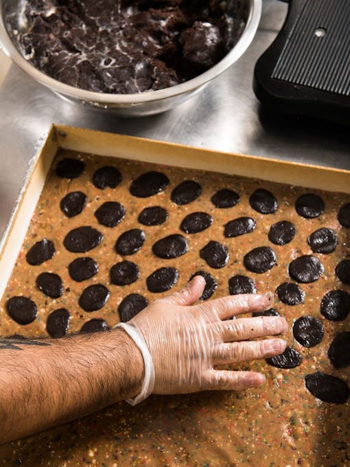 Ganjapreneurs of Sweet Mary Jane: Adding fudge to brownies