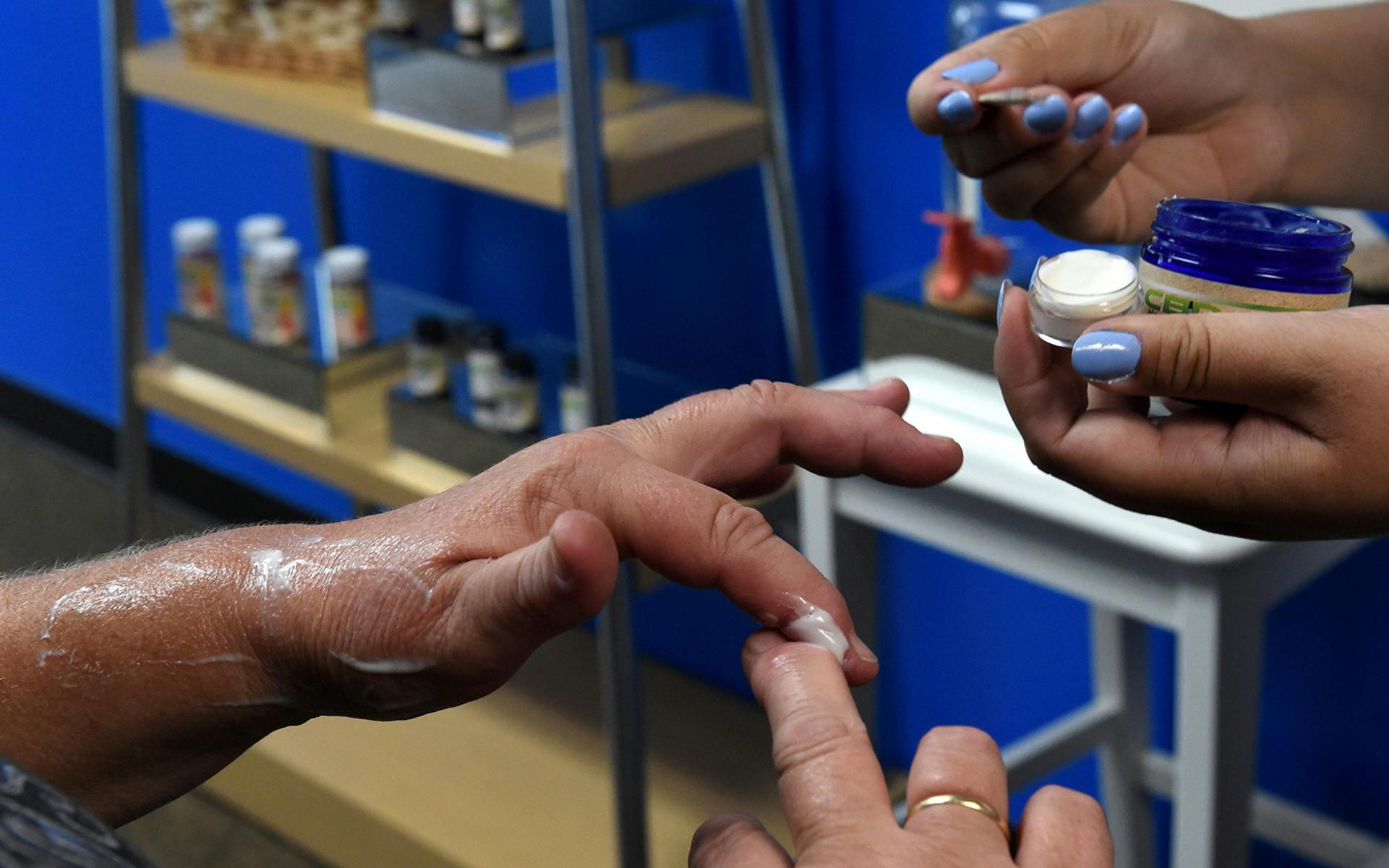National Drug Stores Selling CBD, but Not Walmart or Target—Yet image