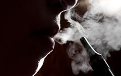 Vape pen lung disease - Oregon death may be linked to national incidient