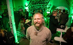 Robin Ellins Friendly Stranger