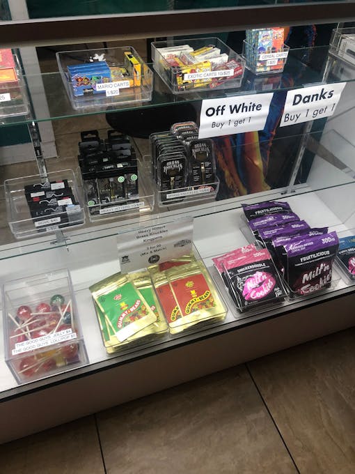 An unlicensed cannabis store in Los Angeles selling potentially toxic Dank Vapes vape cartridges two-for-one.