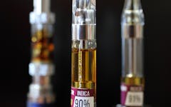 vape lung disease, EVALI, VAPI, dangers of vaping, lung health and vaping marijuana and e-cigarettes