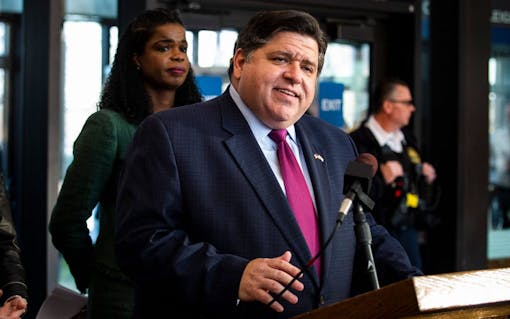 Illinois adult-use cannabis legalization, tax revenue to local communities