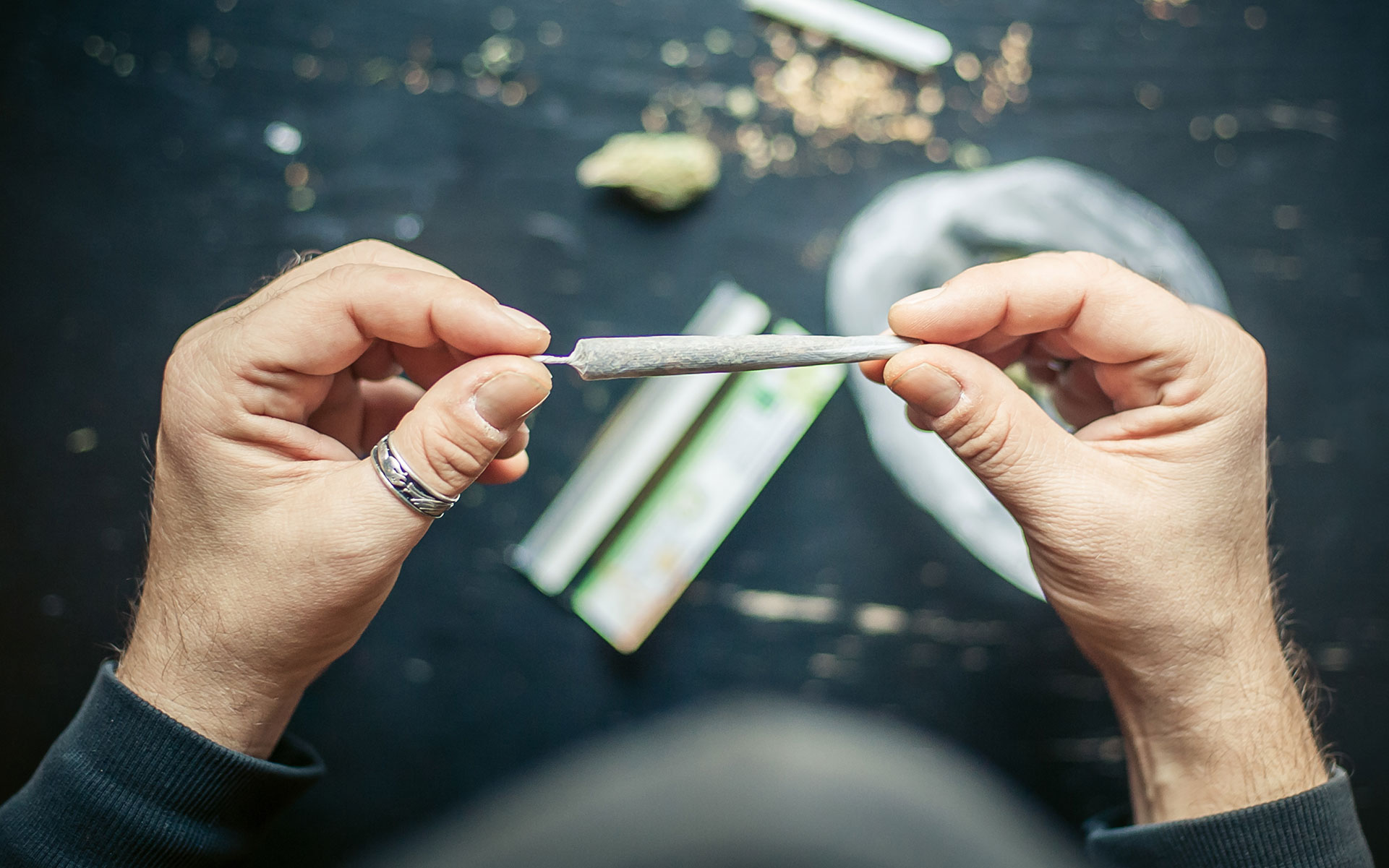 The Best Rolling Papers and How They Affect Your Smoking