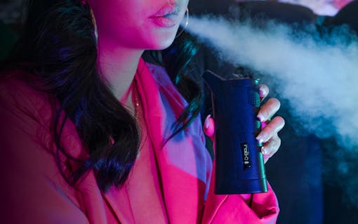 Woman using G Pen Roam