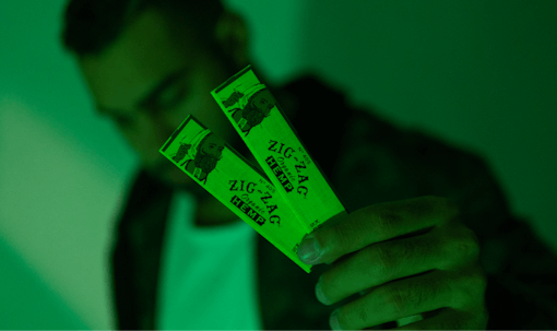 zig-zag rolling papers