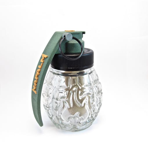 Fire in the hole! Xzibit’s Napalm Grenade. (David Downs/Leafly)