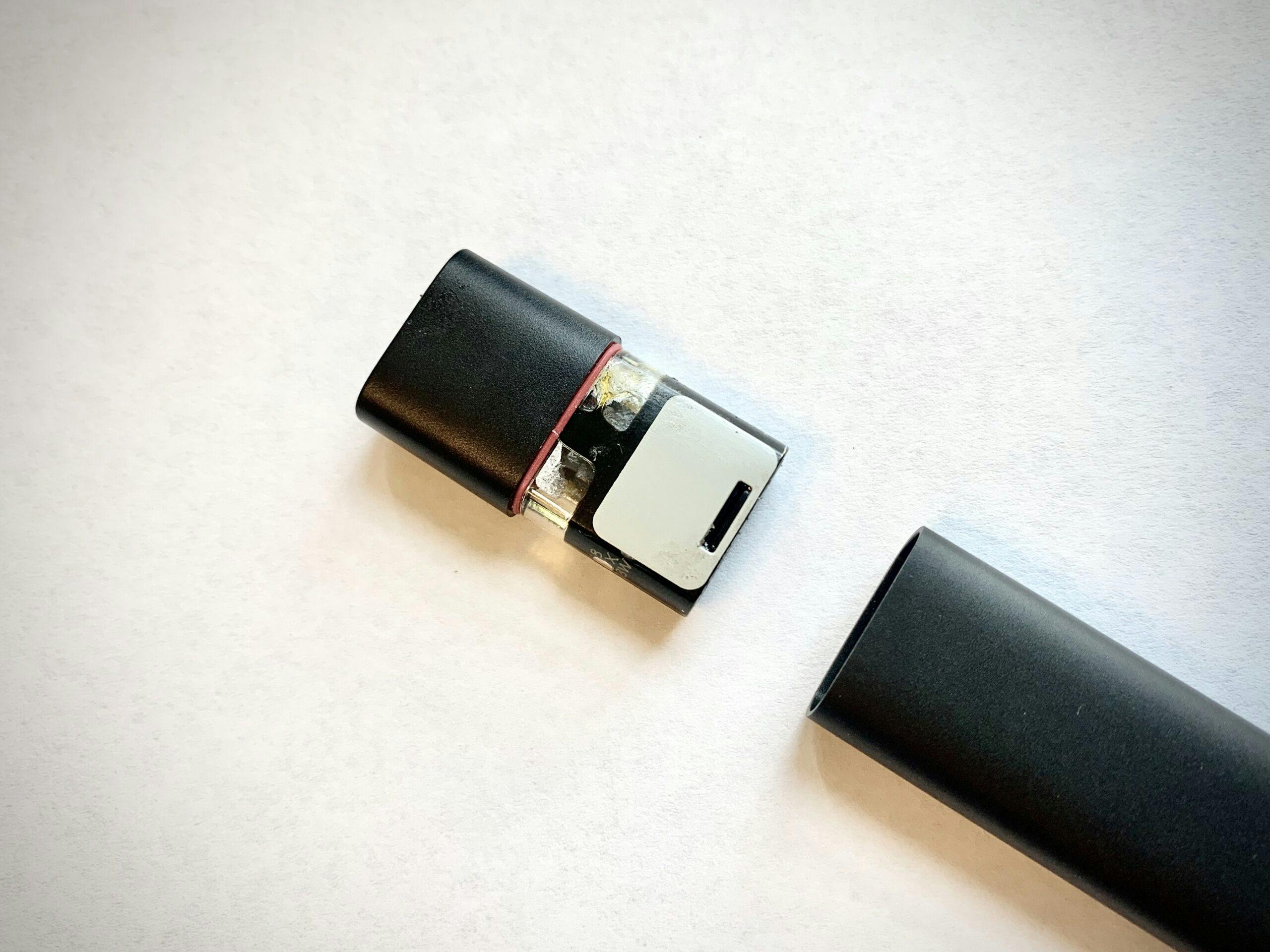 Tainted vapes recalled; Oregon regulators plan wider ban image