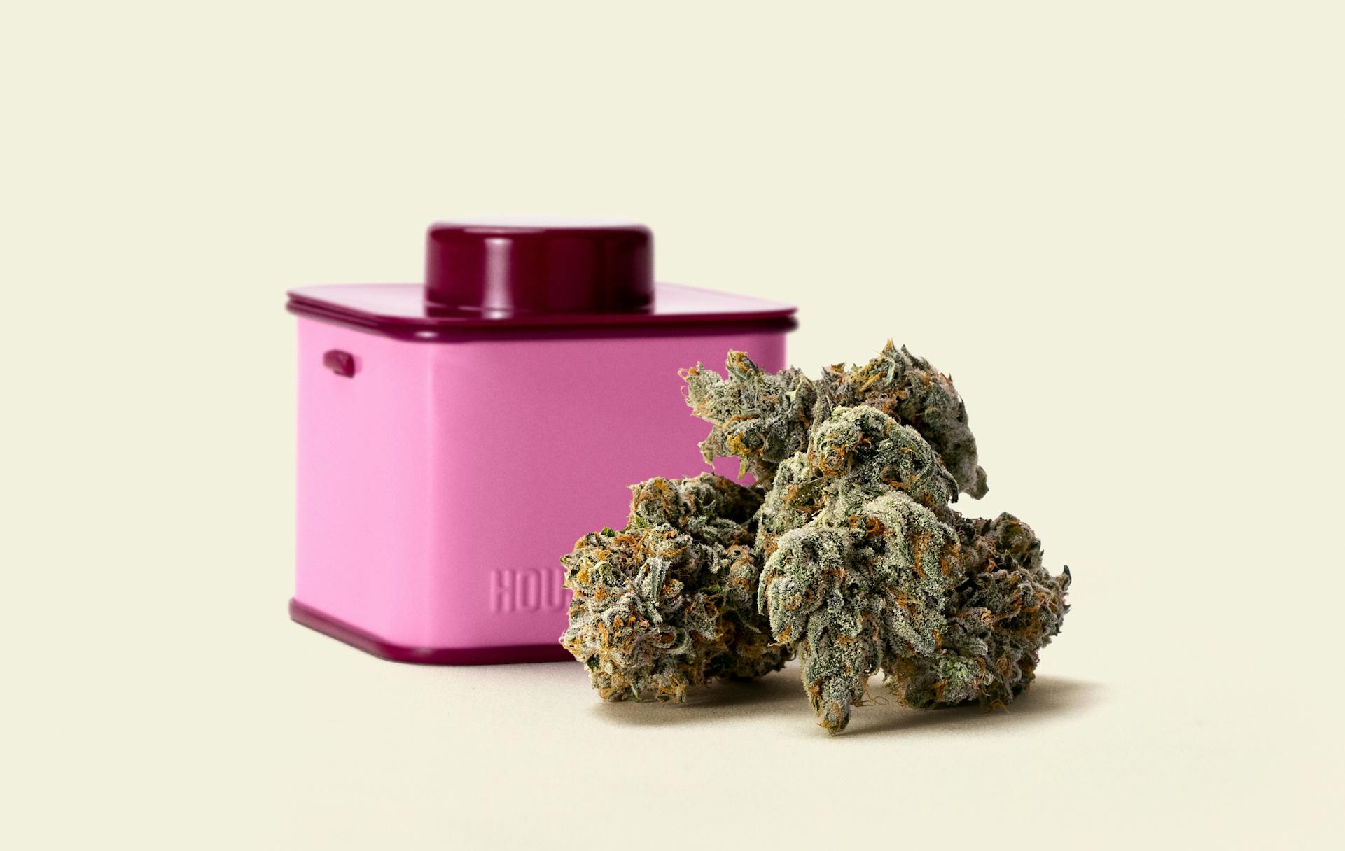 Seth Rogen’s new Houseplant cannabis unboxed and reviewed image