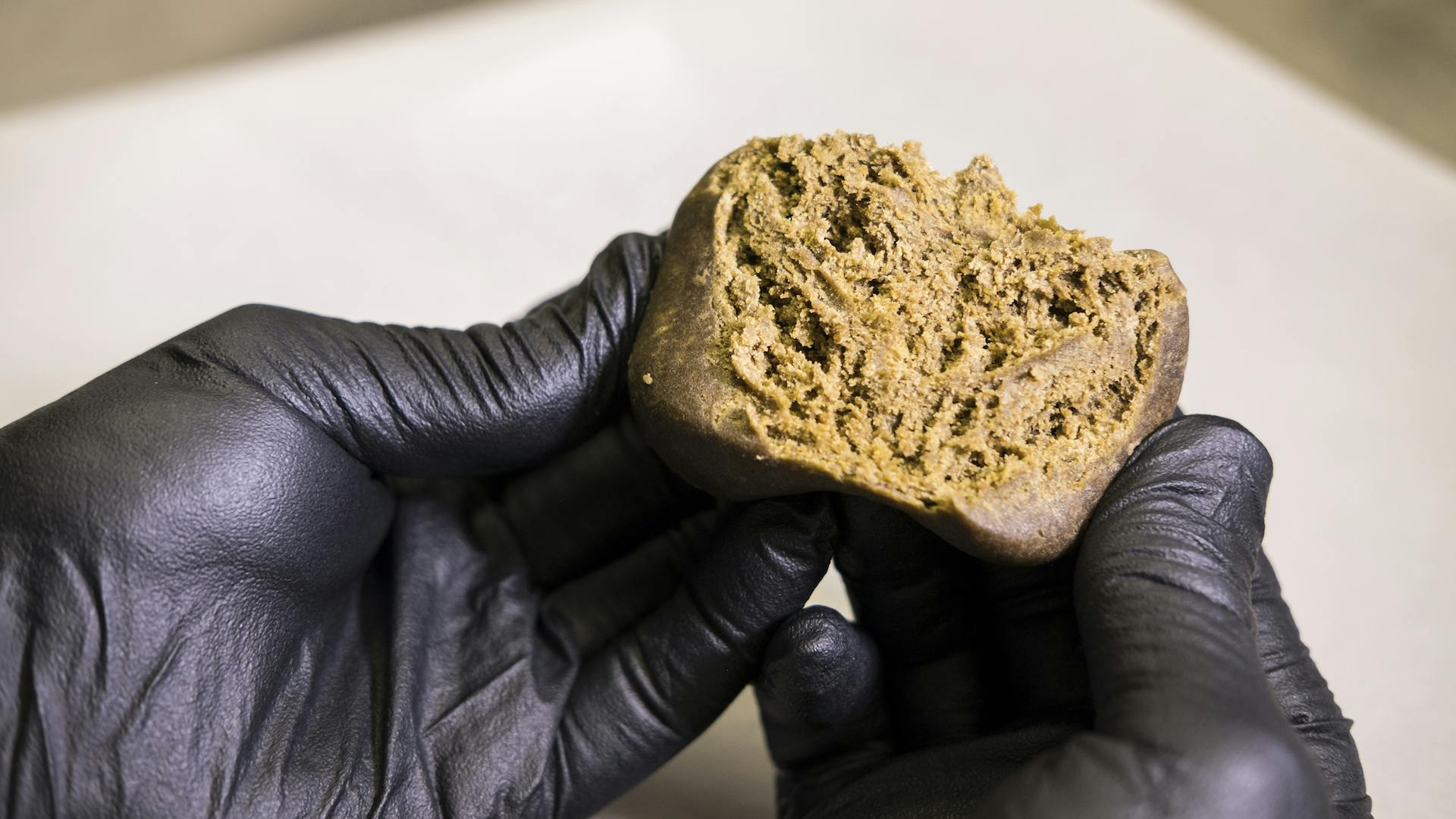 How to make hash at home image