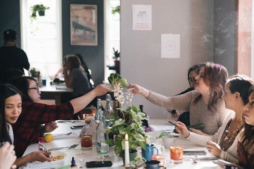 photo-of-group-dinner-at-Herbal-Notes-in-Chicago