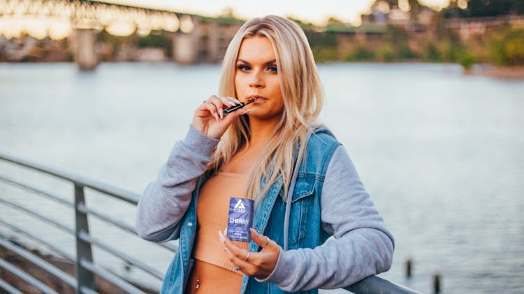 HHC is your new favorite hemp-derived high image