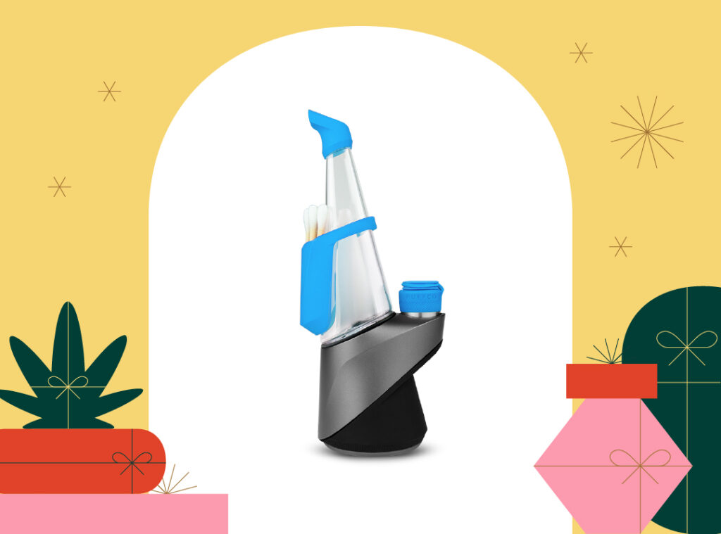 photo of PuffCo Peak travel pack on holiday background