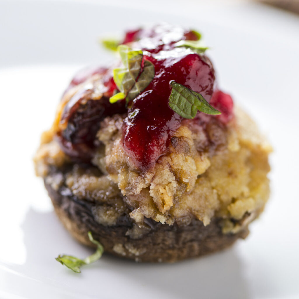 TK lettering.  (Photo by Bruce Wolf for Leafly)