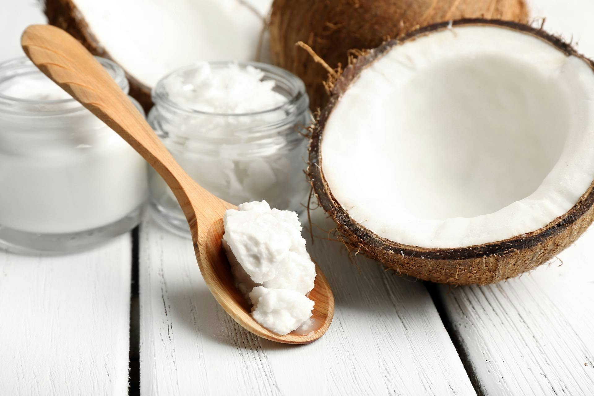 Cannabis and coconut oil: Benefits and uses image