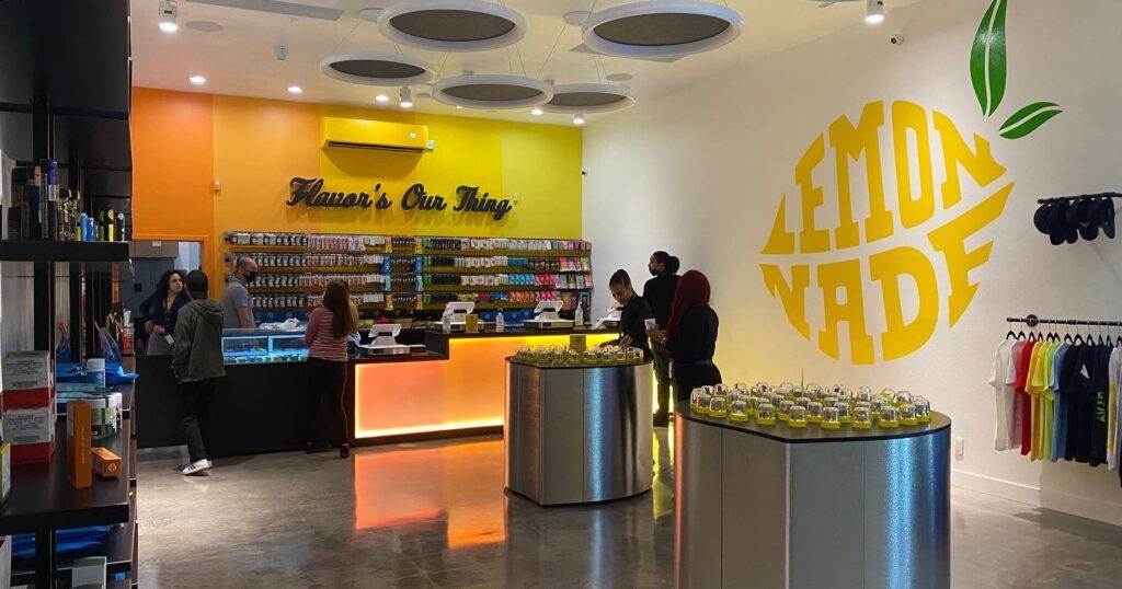 Lemonnade Melrose's interior. (David Downs/Leafly)