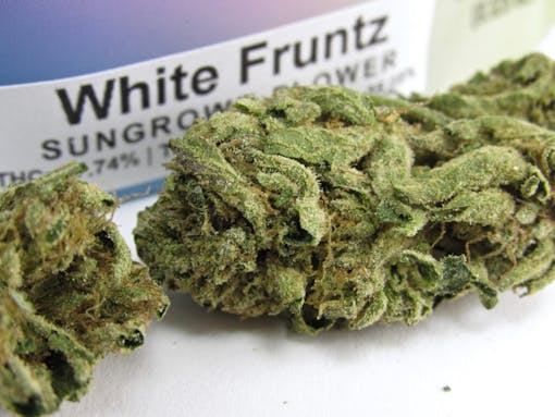 Midzotics White Fruntz is cheekily rebranded White Runtz. Hybrid. (David Downs/Leafly)